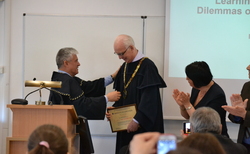 6_250x154_crop_478b24840a