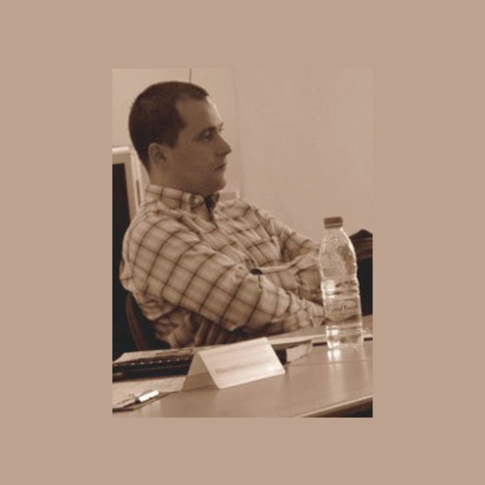 todor-hristov_700x700_crop_478b24840a