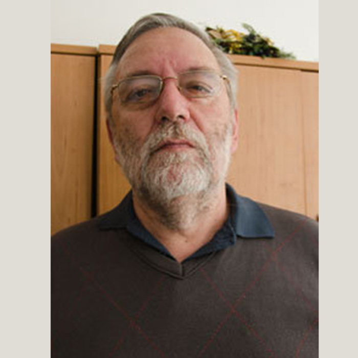 dimitrii-varzoncev_700x700_crop_478b24840a