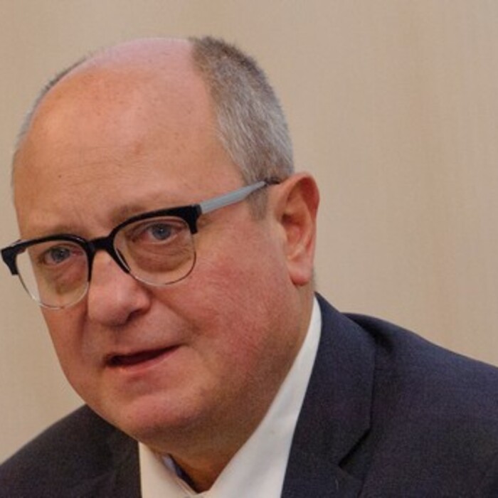 6fcac7e15567049a7b6c7ed9feefe70f_700x700_crop_478b24840a