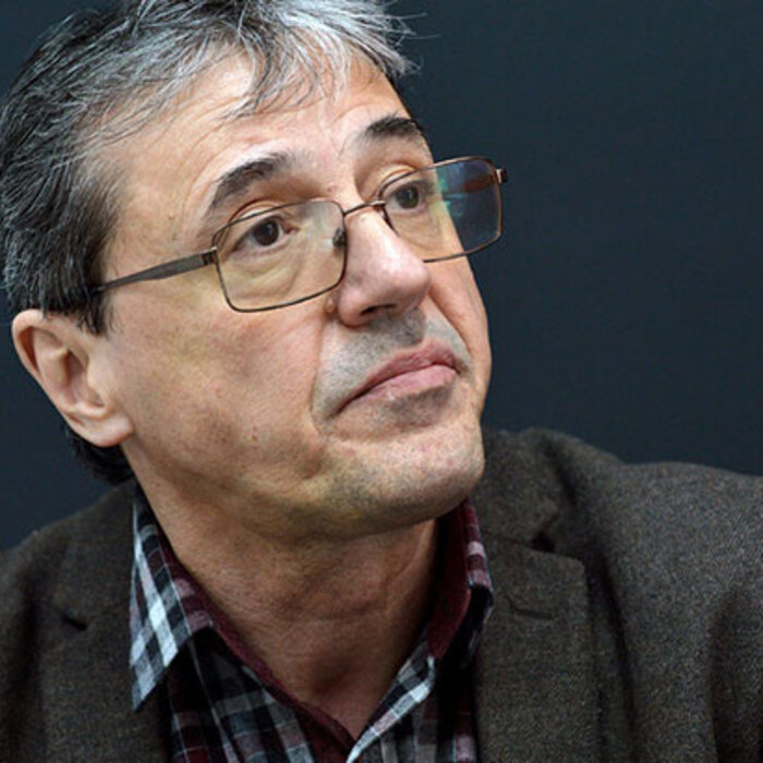 antonii-todorov-v-capital_700x700_crop_478b24840a