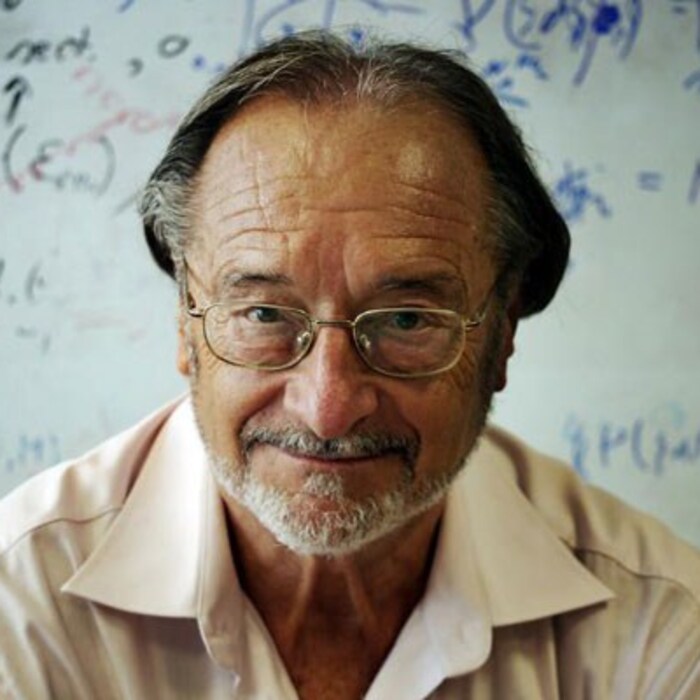 daniel-00_700x700_crop_478b24840a